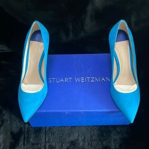 Stuart Weitzman Ladies Oceanic Blue Suede Leather Shoes. New in Box size 6.5 US